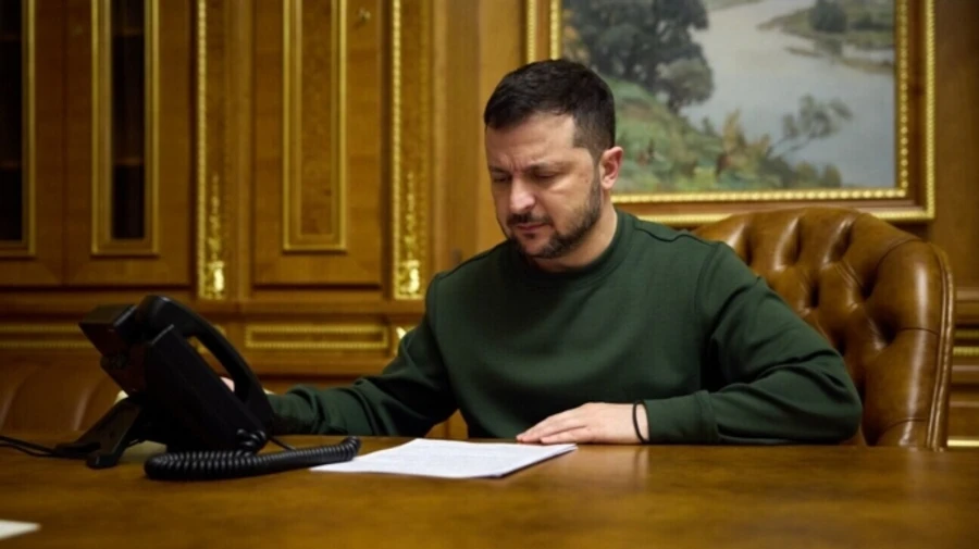 Zelenskyy thanks Scholz for €8bn in defence aid for 2024