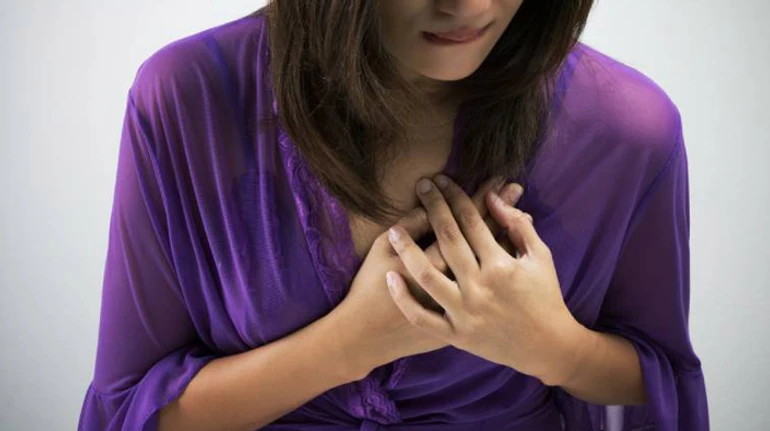 Боли в желудке и локти. Как распознать нетипичные признаки инфаркта