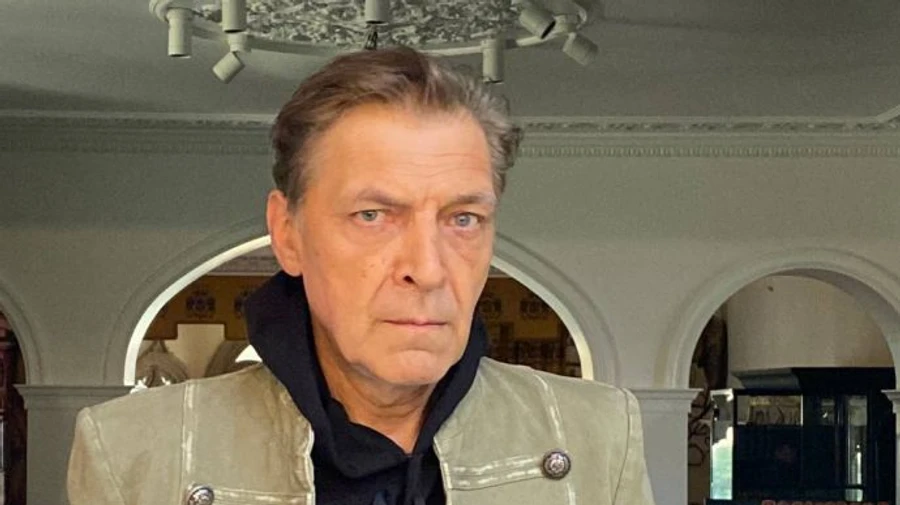 Зеленський про громадянство Невзорова: Якщо можемо хитати Росію, треба це робити