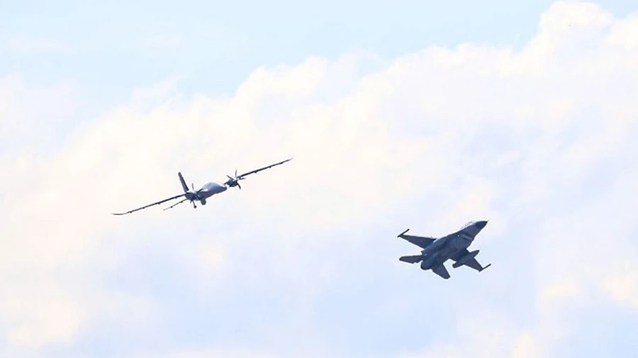 Туреччина провела над Чорним морем навчальні польоти винищувачів F-16