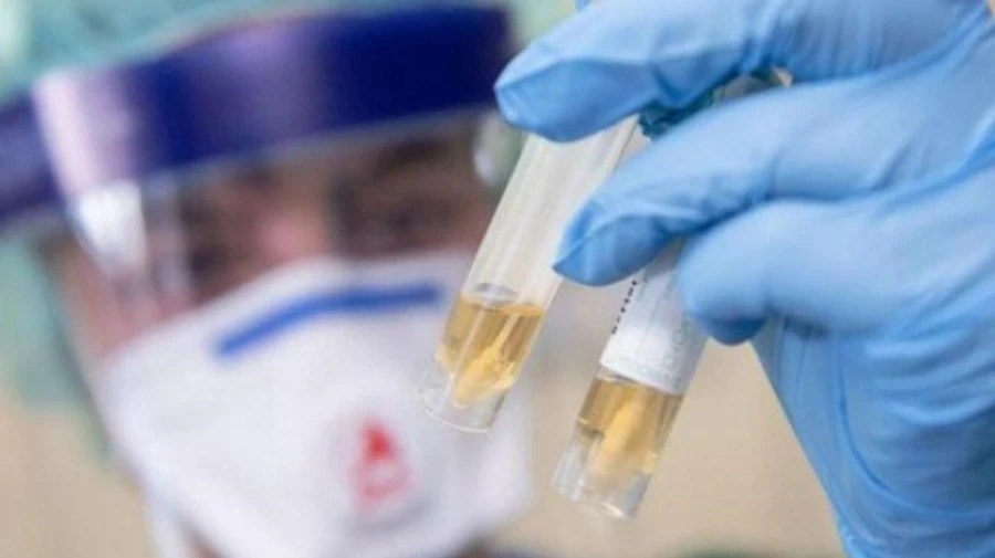 У Франції рекордні 60 тисяч нових заражень COVID