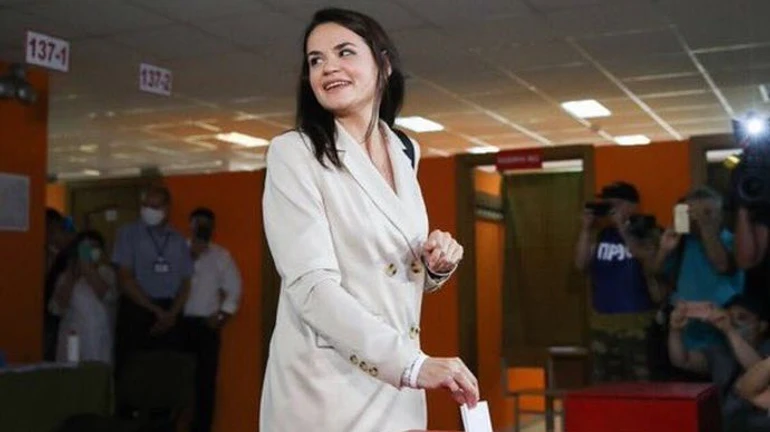 Тихановська виїхала з Білорусі у Литву