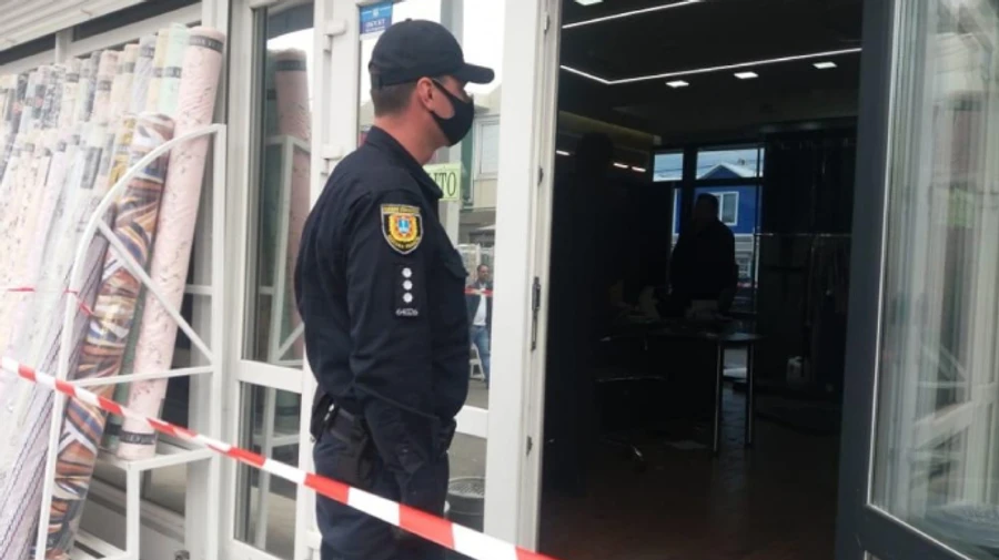 В Одесі влаштували стрілянину на ринку: поранено двох чоловіків