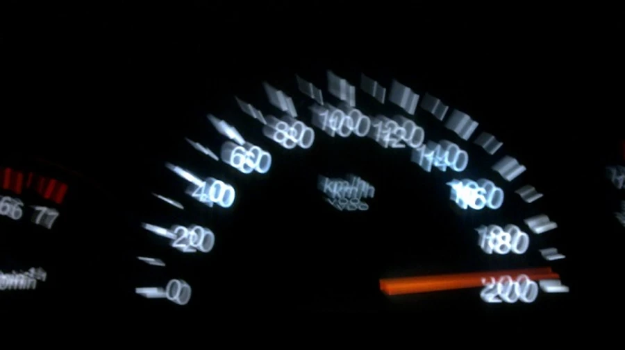 У першу хвилину роботи системи фіксації порушень ПДР зафіксовано перевищення швидкості в Києві