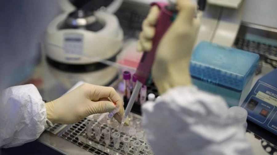 В Україні знову одужали від COVID-19 більше людей, ніж захворіли