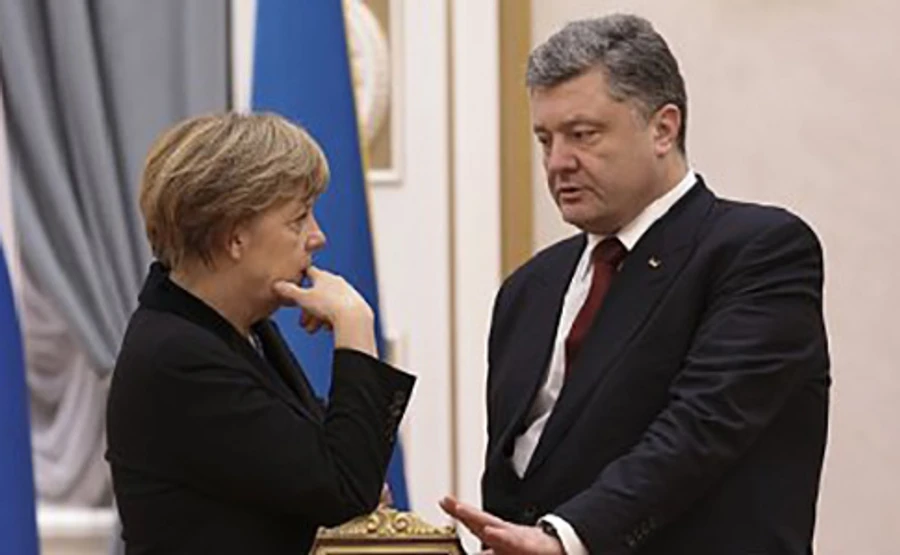 Порошенко попросив Меркель про лікування Умерова в Німеччині