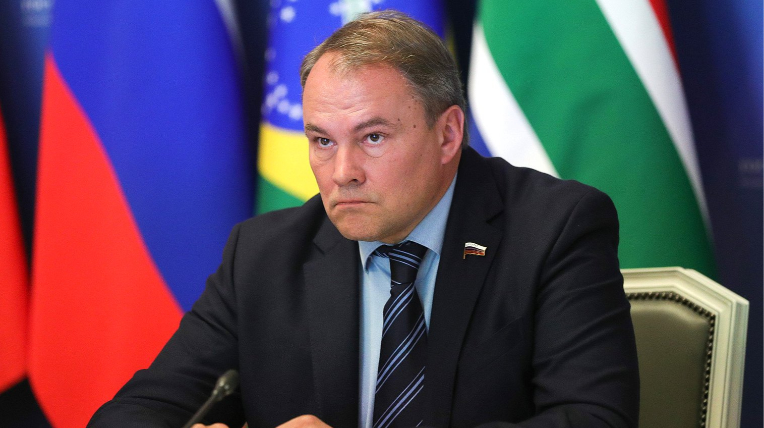 "Щоб із піднятими лапками вийшли до наших військ": віцеспікер Держдуми РФ закликав бомбити міста України