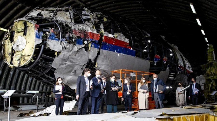 Нидерланды рассматривали вариант военного вмешательства, когда был сбит MH17 - премьер