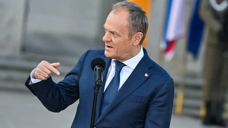 Натяк на реванш: які проблеми уряду Туска показали місцеві вибори у Польщі