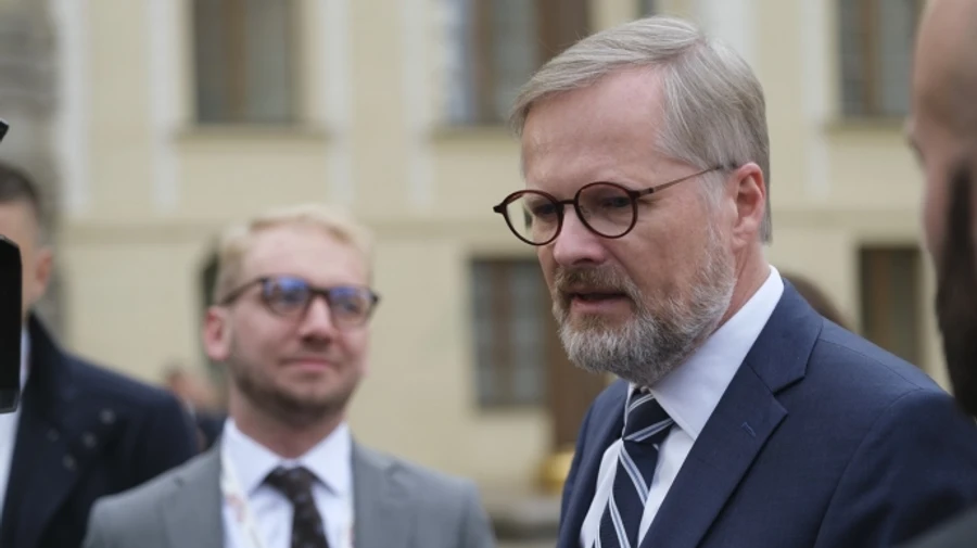 We signed contracts for 180,000 projectiles for Ukraine – Czech PM