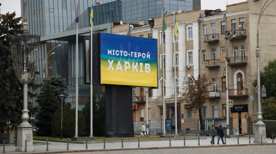 Russians bombard Kharkiv