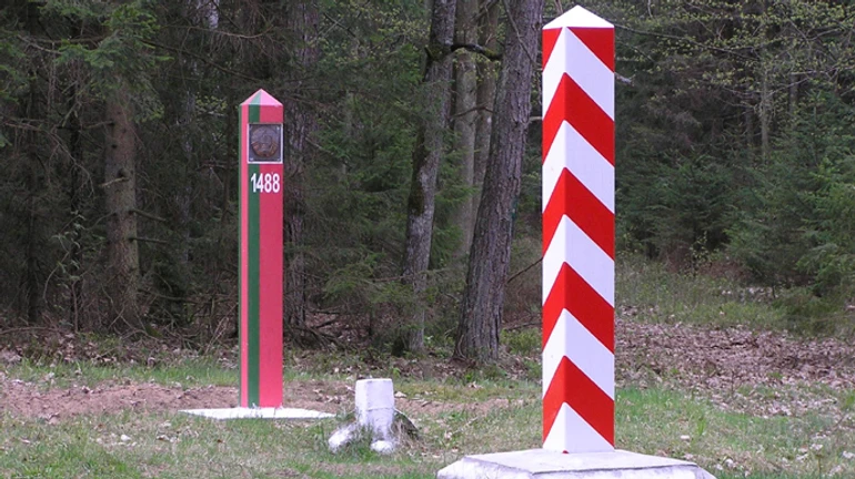 В Польшу вторглась из Беларуси группа неизвестных в форме, МИД вызвал дипломата