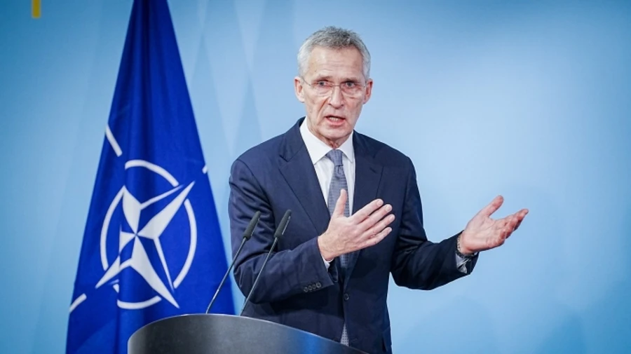 Столтенберг официально пригласил Швецию в НАТО: остался один шаг до вступления