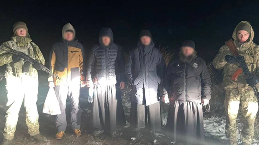 Priests of Russian-linked church were trying to escape to Moldova but did not cross border – photo