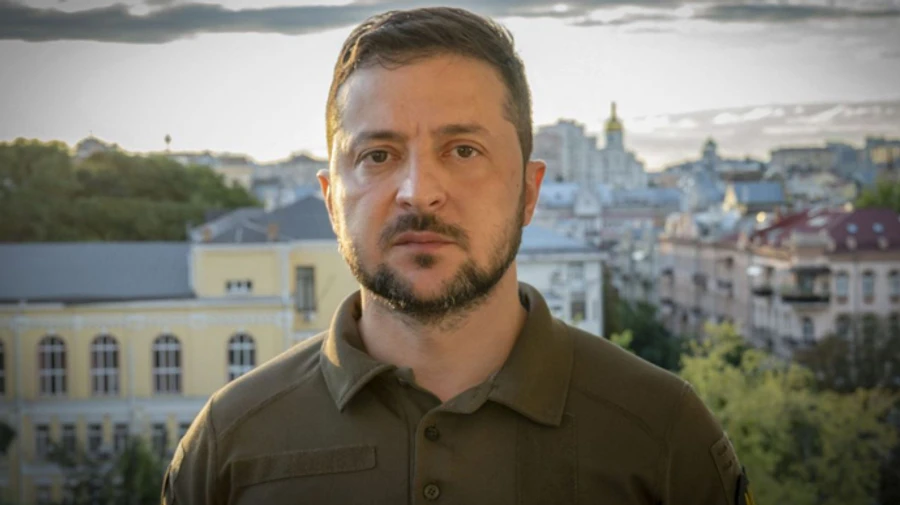 Зеленский строчками украинских поэтов обратился к школьникам