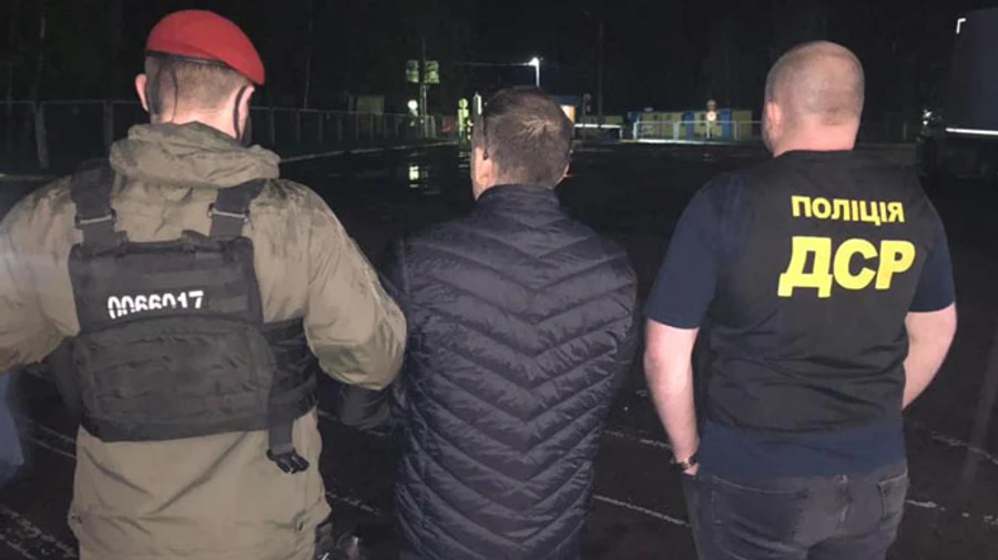 Україна видворила в Росію кримінального авторитета і заборонила повертатися