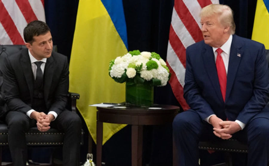Трамп порівняв розмову з Зеленським із боротьбою з коронавірусом