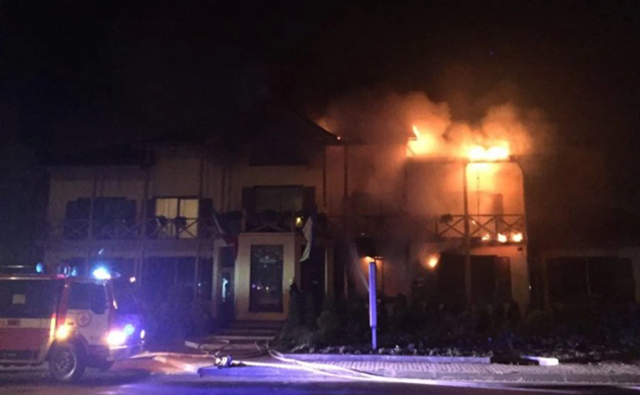 В Луцке горел гостинично-ресторанный комплекс