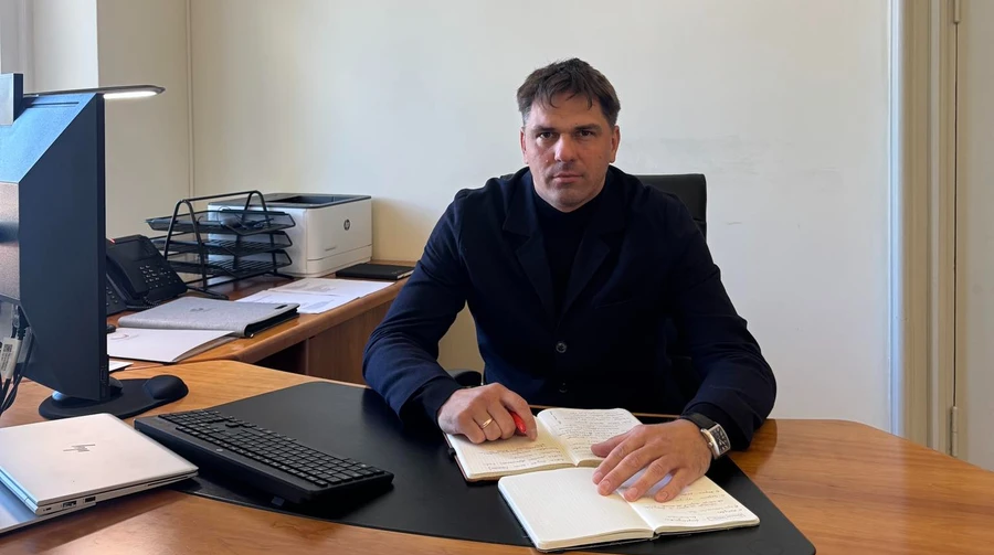 Lithuanian president sacks culture minister who did not know whether Crimea is Ukrainian or Russian