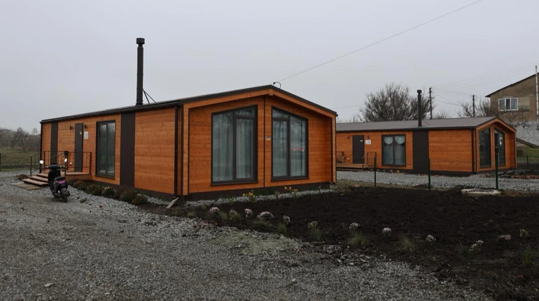 На Николаевщине построили новые модульные дома для переселенцев