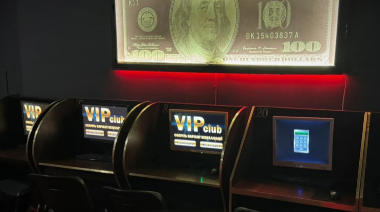 Масштабна операція: БЕБ заявило про ліквідацію 18 підпільних гральних закладів