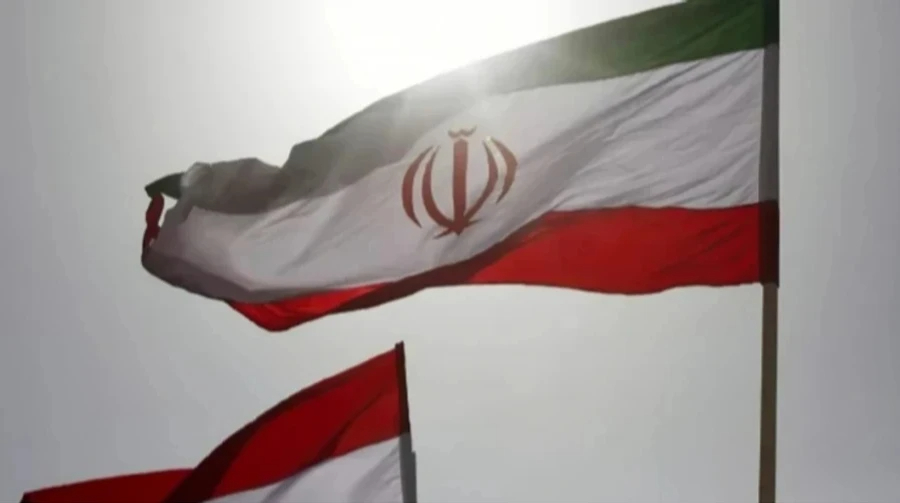 Іран завдає ударів у відповідь по базах США в Йорданії та Бахрейні