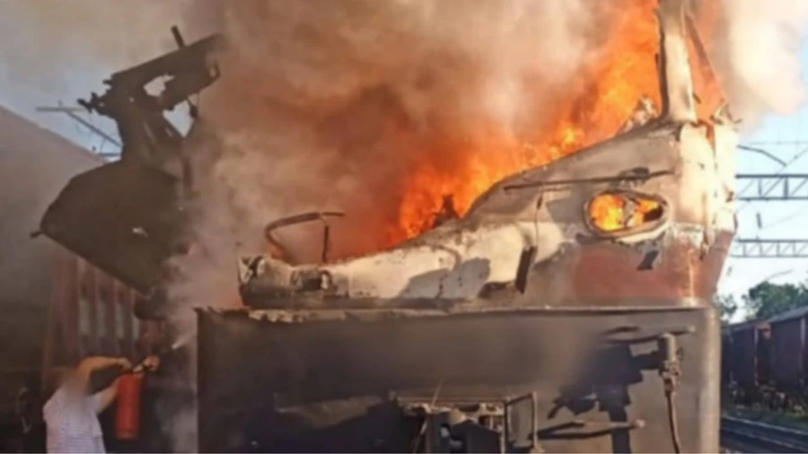 Russia attacks passenger train 2 km from Polish border