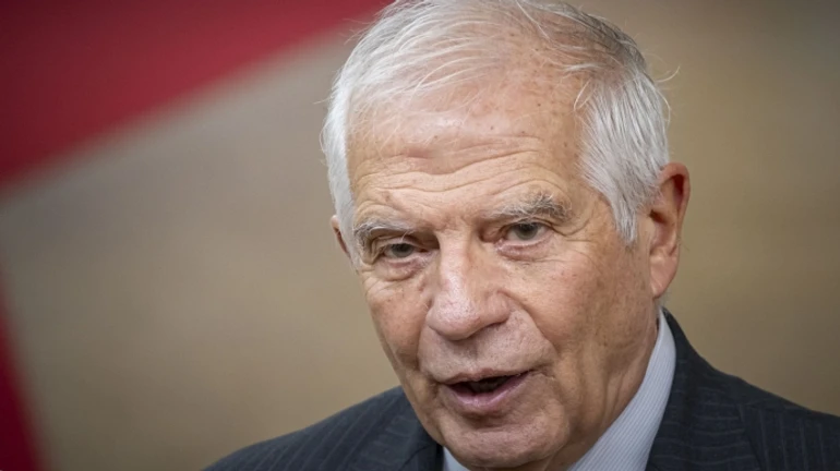 EU diplomacy chief spends morning in Kyiv in shelter due to large-scale Russian attack – photo