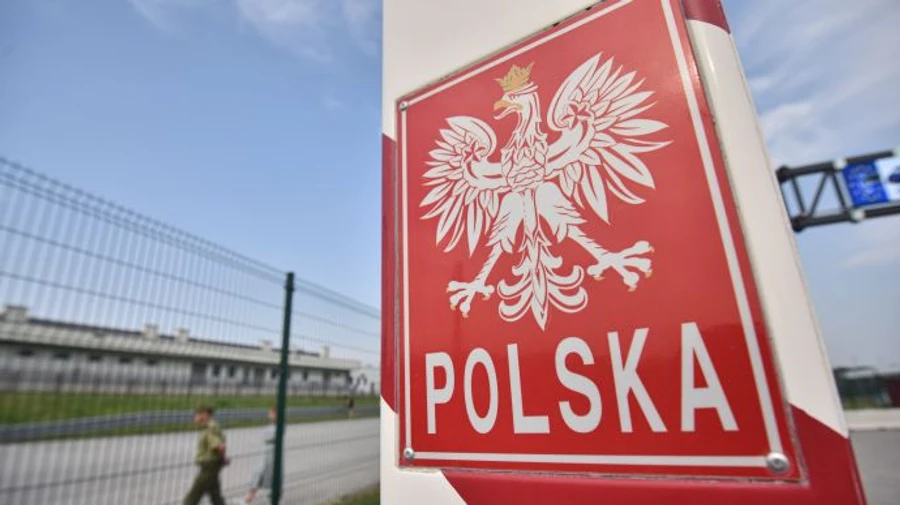 Польская газета уточнила, что Украине выдают граждан, которые переправляли нелегалов, а не уклонистов