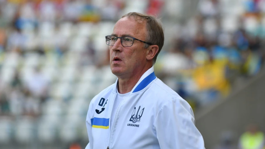 Тренер збірної України Петраков сказав, що готовий захищати свій дім. Росіяни образились