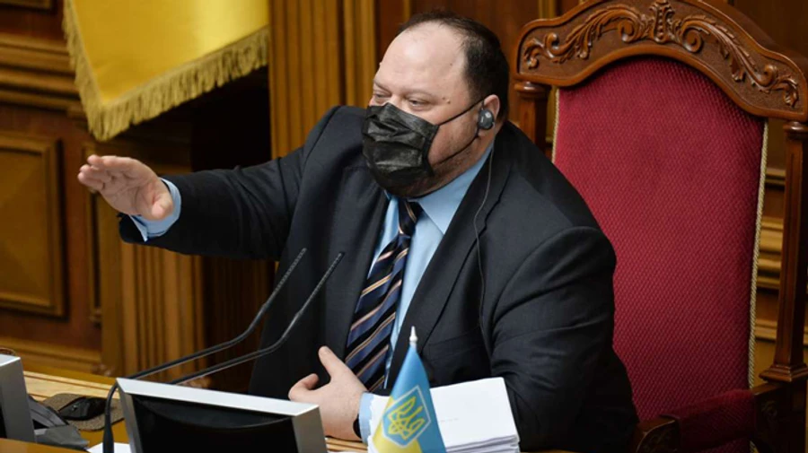 В УКРАЇНІ ВВЕЛИ ВОЄННИЙ СТАН 