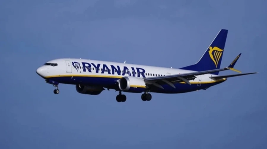 Airports ignore Ryanair plans to resume flights after airspace reopens in Ukraine