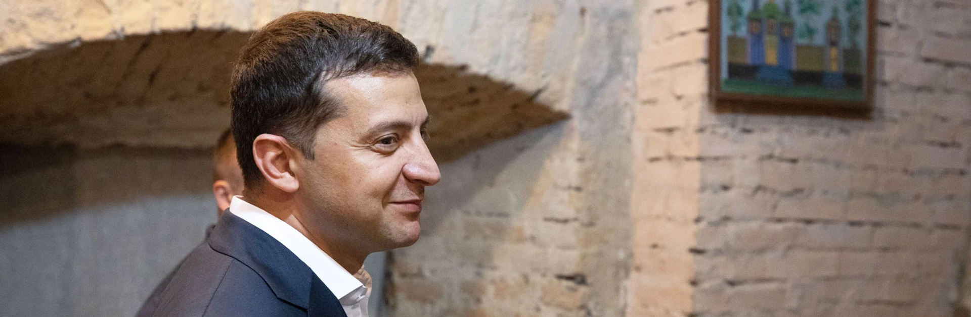 Фактчекинг обещаний Зеленского. Чем заканчиваются слова президента