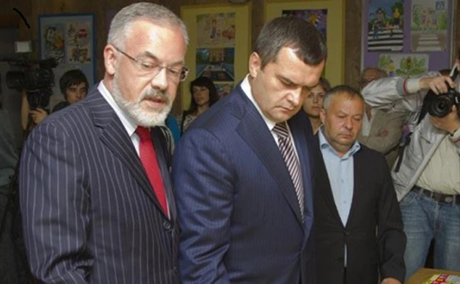 США ввели новые санкции против России. В списке - Табачник и Захарченко