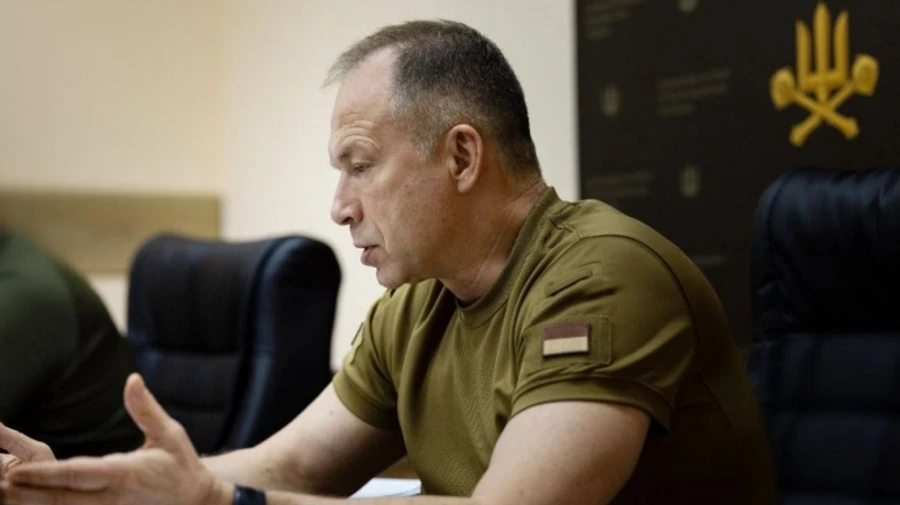 Сирський звільнив двох командувачів корпусів – УП