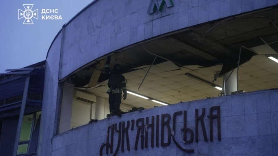 Январь в Киеве: 5 погибших, 7 раненых, разрушения почти во всех районах