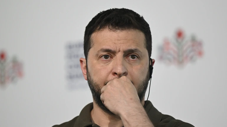 Зеленський: Напрацювань по виборах поки немає. Консенсусу, чи можна зробити це онлайн – теж