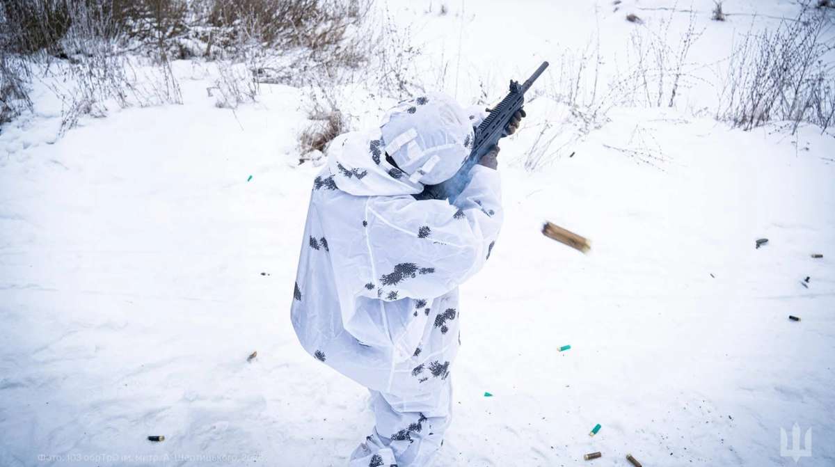 Ukraine strikes Russian repair base in Zaporizhzhia Oblast and UAV command post in Russia's Kursk Oblast