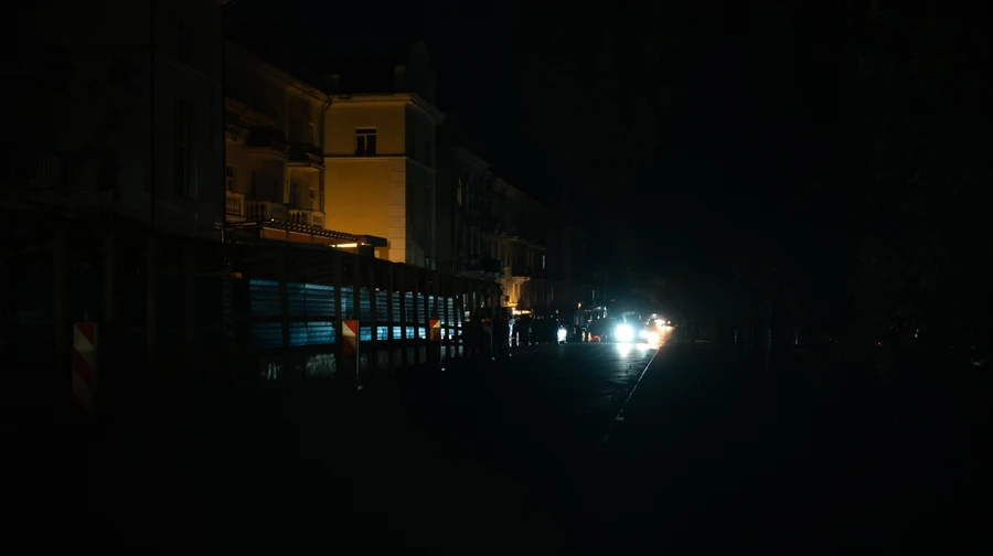 Через російську атаку на Чернігівщині без світла залишилися понад 10 тисяч абонентів