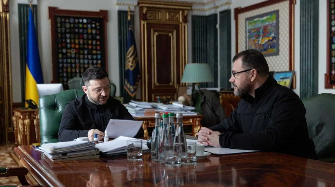 Зеленський: Велика група людей уже готує законопроєкт про цивільну вогнепальну зброю