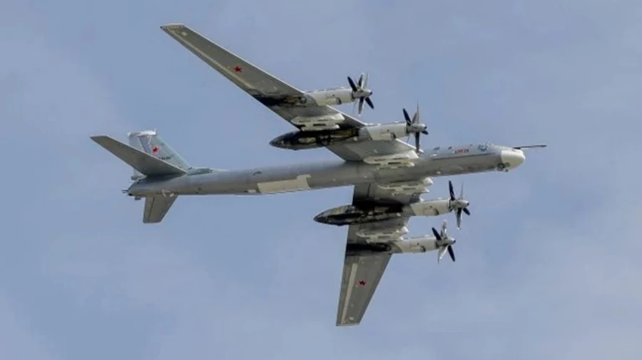 Russia may expand strategic bomber fleet, analysts warn