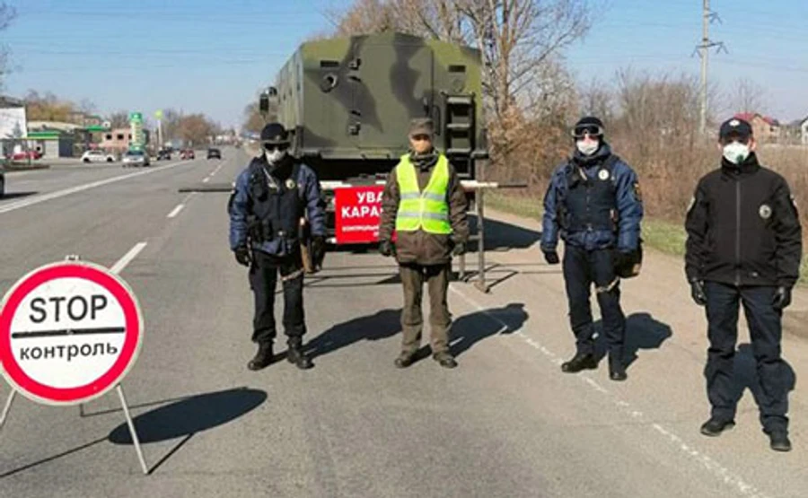 Київ посилює контроль на всіх в'їздах у місто