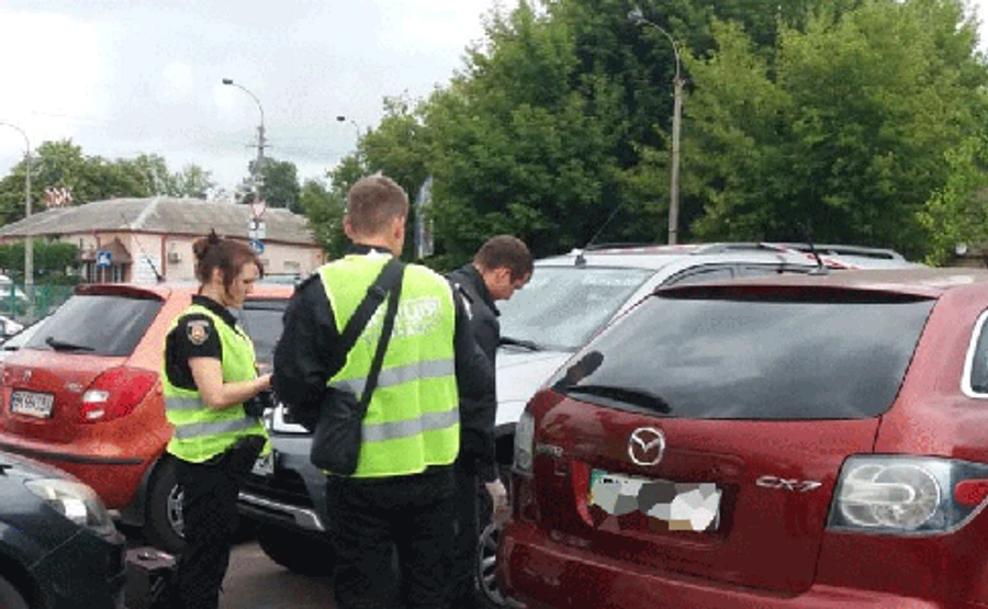 Убивство бізнесмена в Рівному: на місці злочину знайшли речові докази