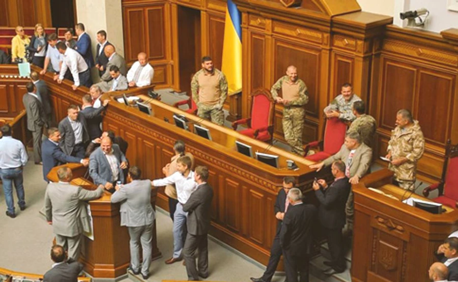 ATO Deputies: It Is a Crime to Block the Tribune
