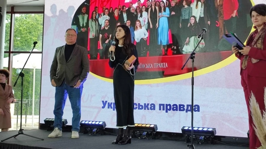 Фонд Відродження оголосив лауреатів Премії відкритого суспільства: серед них Українська правда