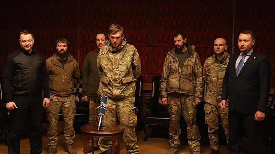 Azov Regiment Patronage Service comments on condition of liberated defenders: severe dystrophy