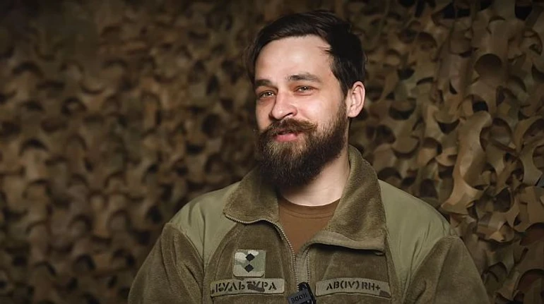 Ты – военный, и от тебя пахнет кофе с круассаном. Интервью с актером Даниилом Мирешкиным, командиром пехотного взвода Азова