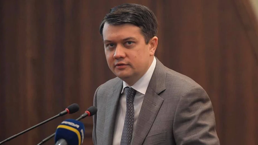 Разумков прокомментировал празднование слуги Тищенко и другие скандалы 