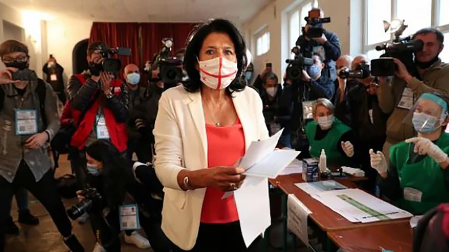 В Грузии проходят парламентские выборы по новой системе