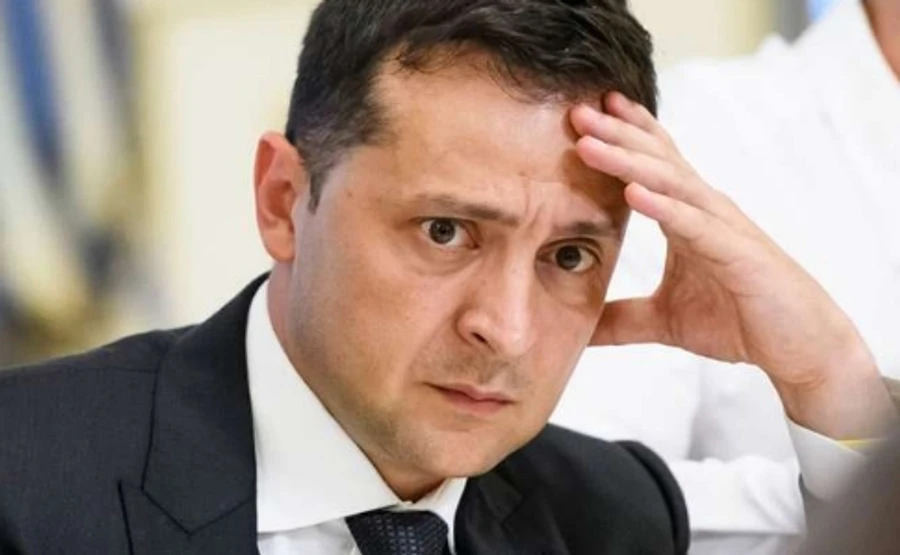 Зеленский прокомментировал пение гимна в больнице, куда не повезли эвакуированных из Уханя